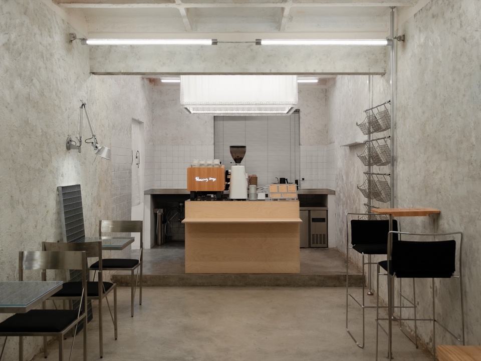 重庆睡狗咖啡，钢铁记忆